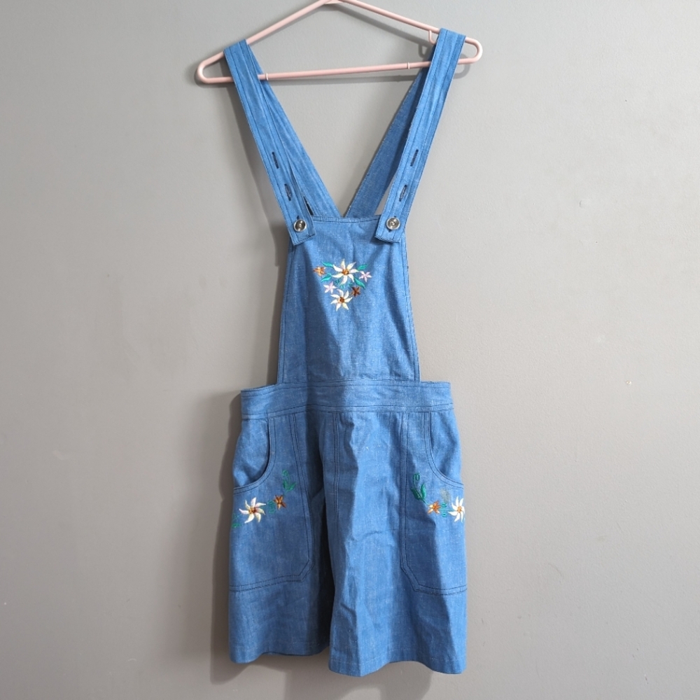 Jean overall dress embroidered flower pockets adjustable straps back zip
